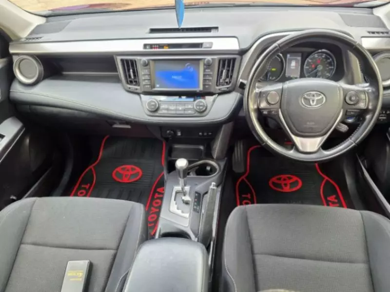 Toyota Rav4   - 2018