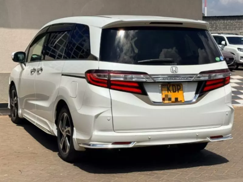 Honda Odyssey Absolute