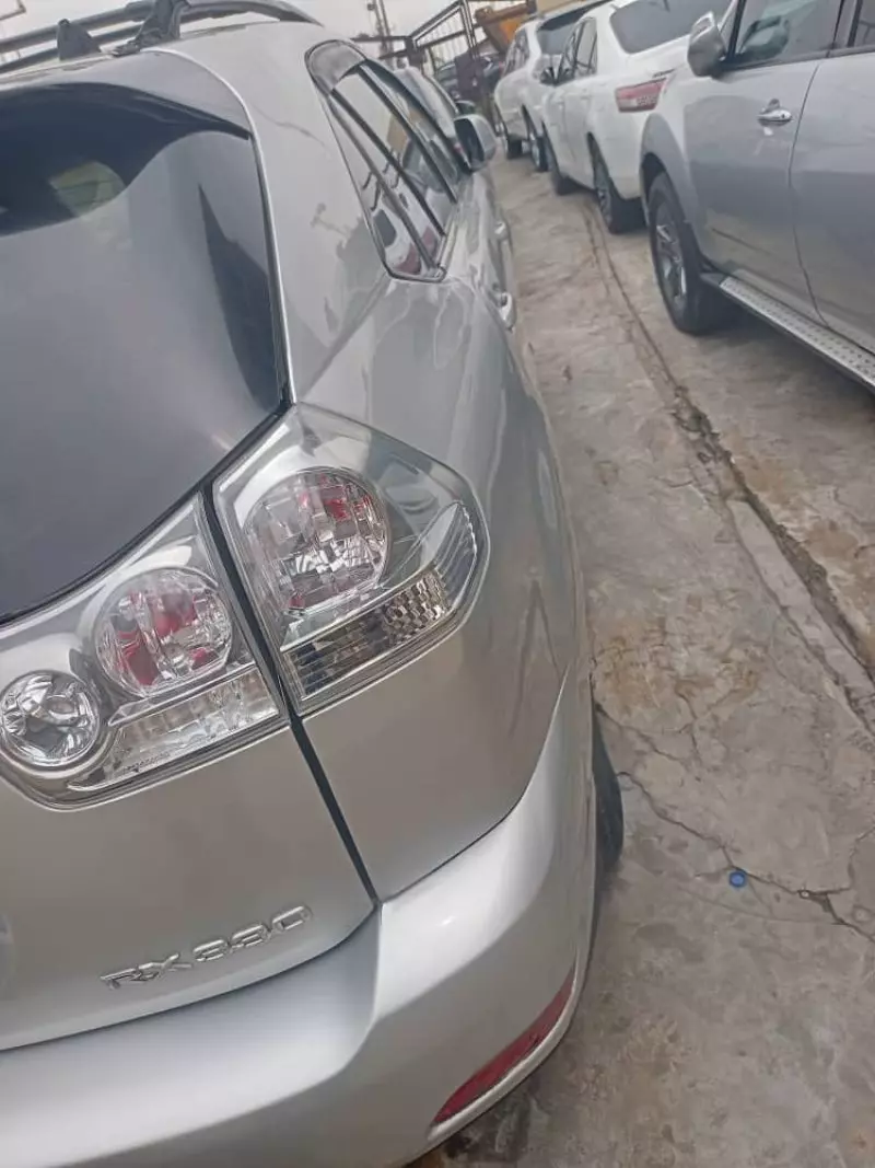 Lexus RX 330   - 2004