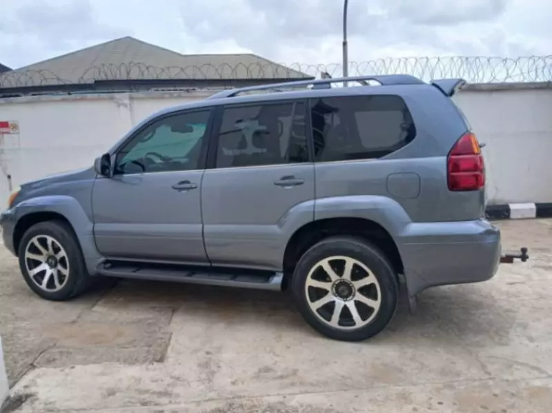 Lexus GX 470   - 2007