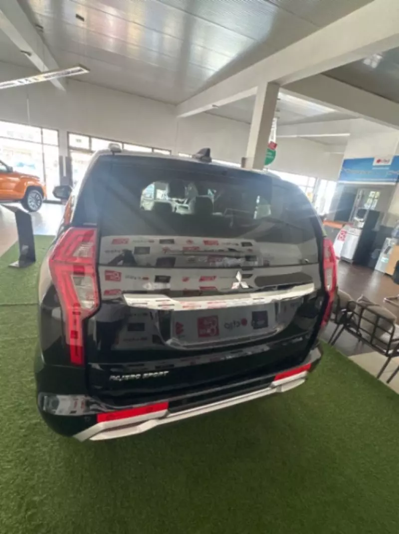 Mitsubishi Pajero Sport   - 2025