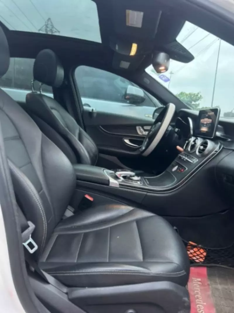 Mercedes-Benz C 300   - 2015