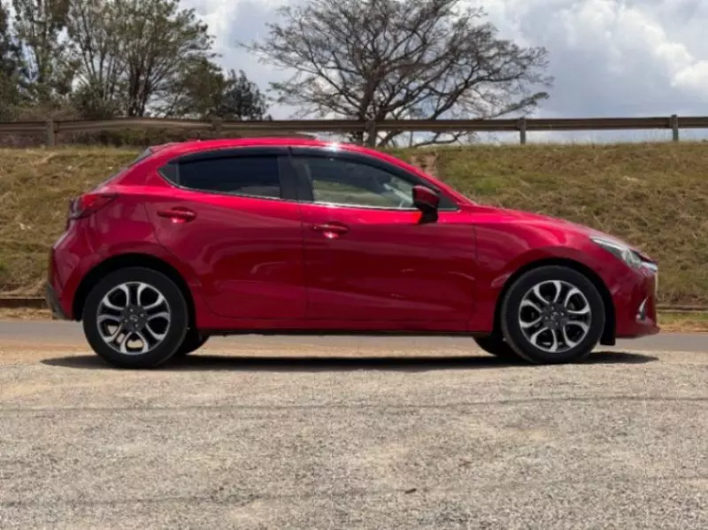 Mazda Demio   - 2018