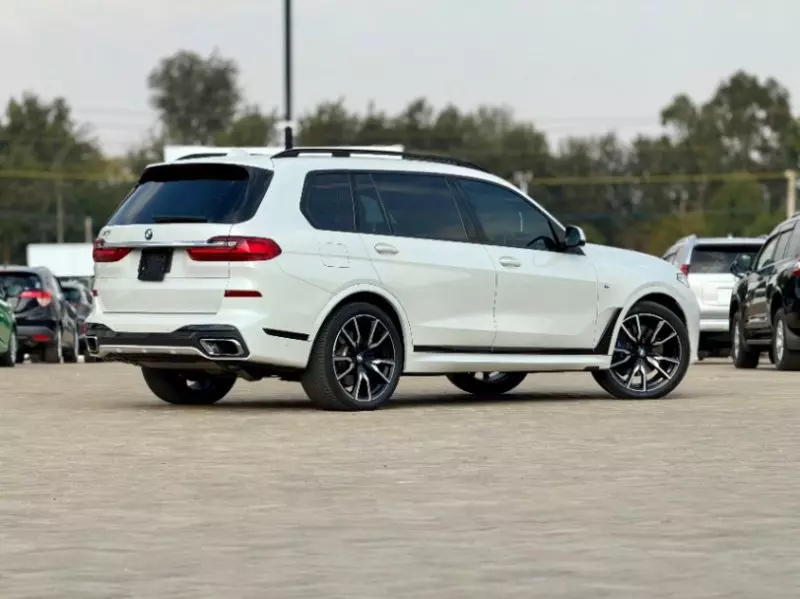 BMW X7   - 2018