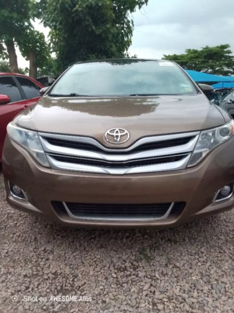 Toyota Venza   - 2010