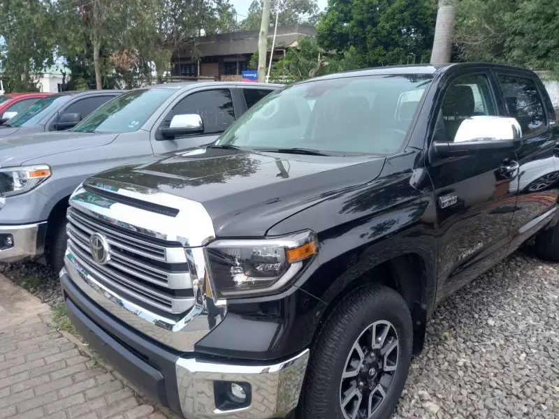 Toyota Fortuner   - 2018