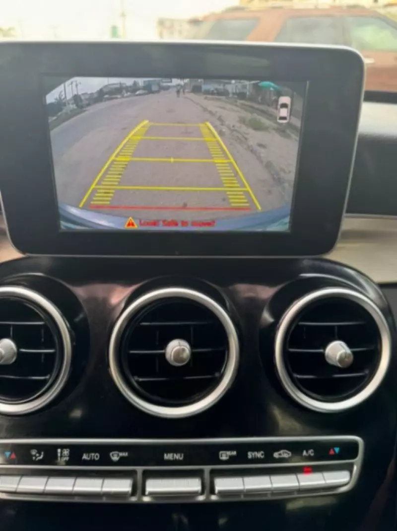 Mercedes-Benz C 300   - 2015