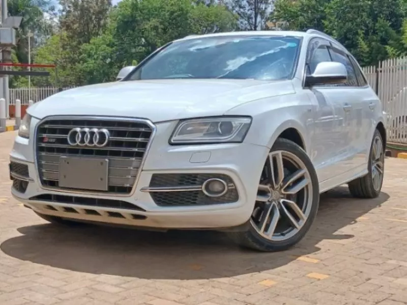 Audi SQ5   - 2016