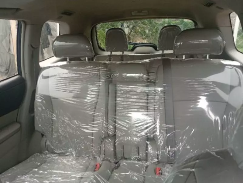 Toyota Highlander   - 2011