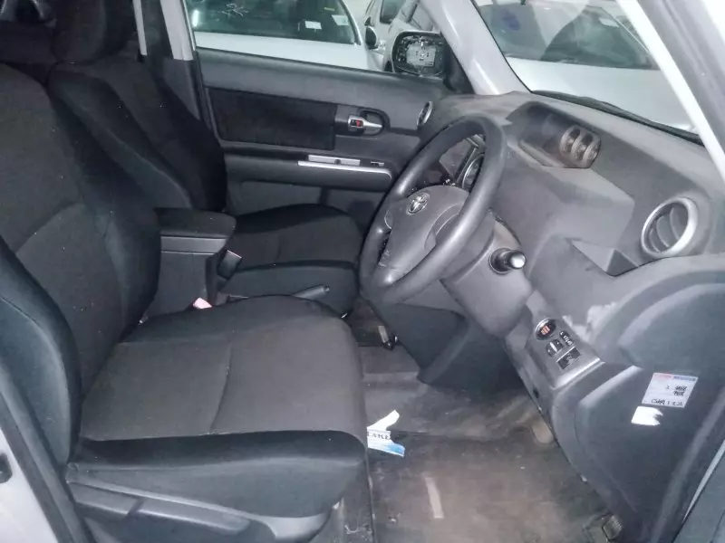 Toyota Rumion   - 2010