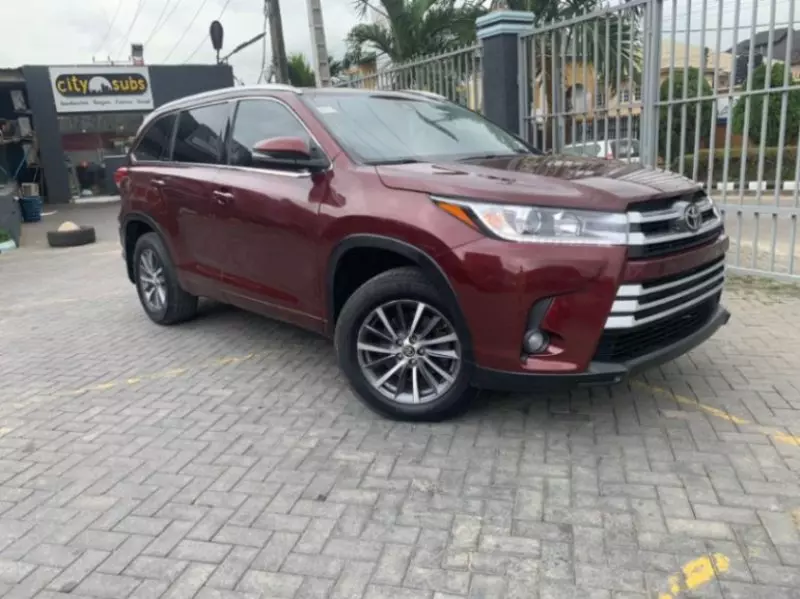 Toyota Highlander   - 2018