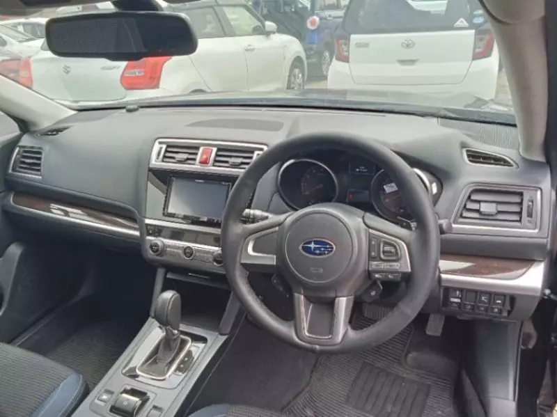 Subaru Legacy B4   - 2017