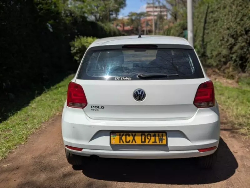 VOLKSWAGEN polo sedadan trend  ba ess   - 2019