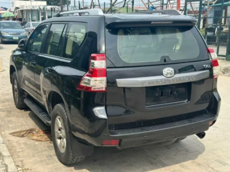 Toyota Prado   - 2014