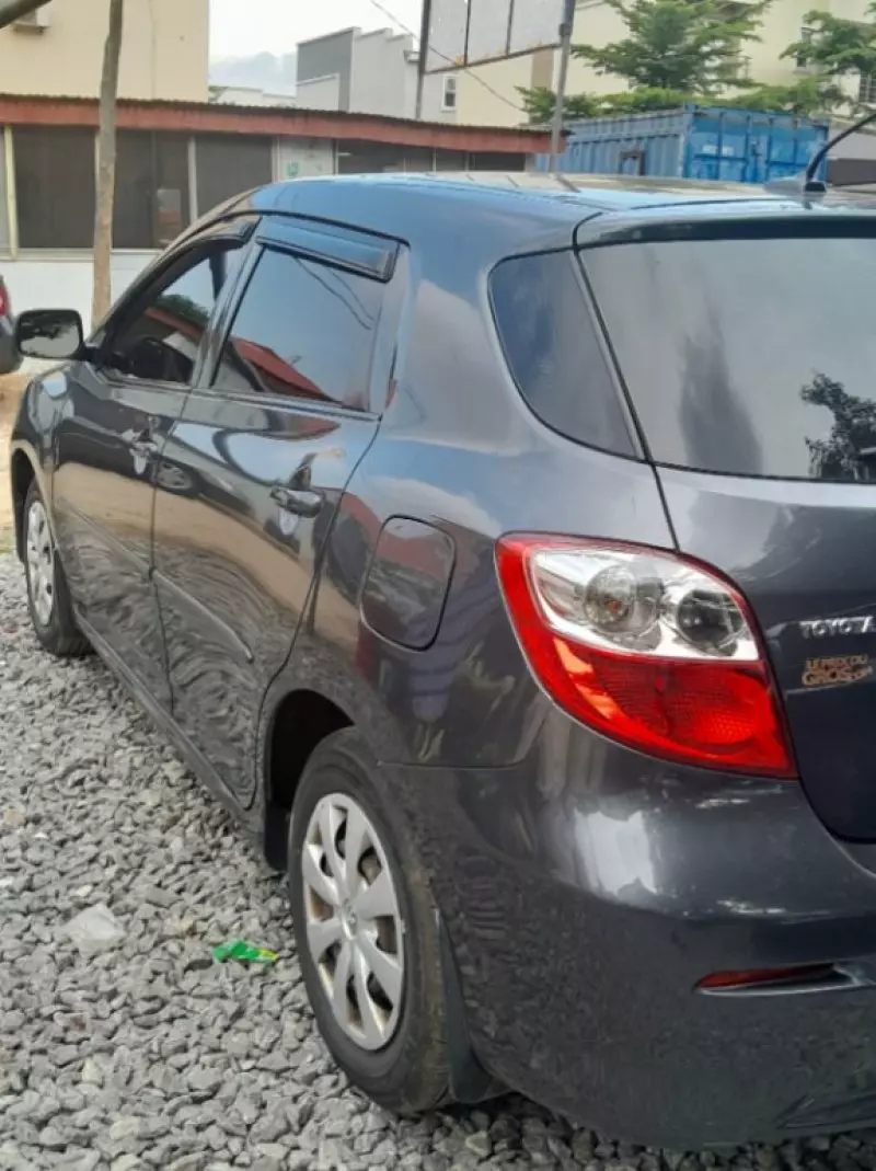 Toyota Corolla Matrix   - 2009