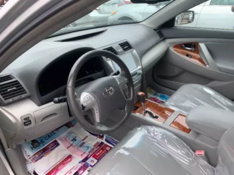 Toyota Camry   - 2007