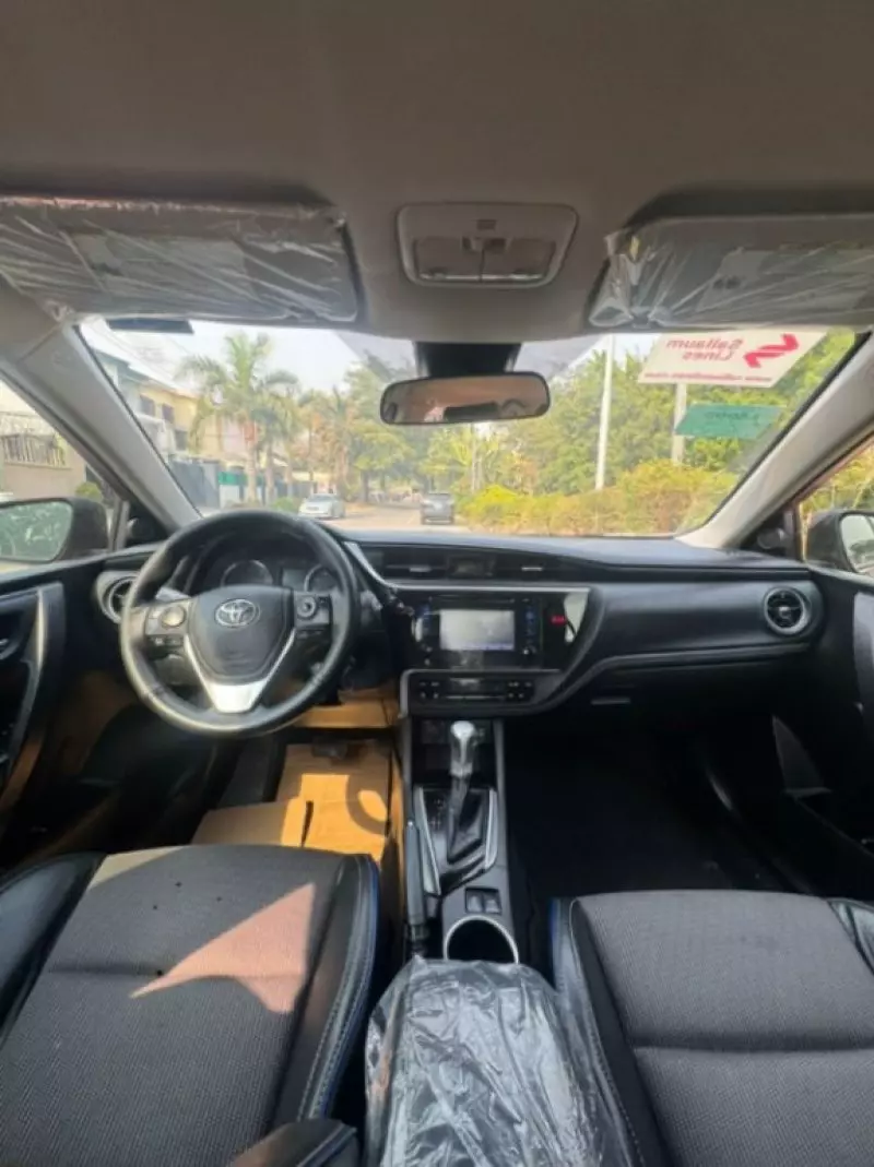 Toyota Corolla   - 2018