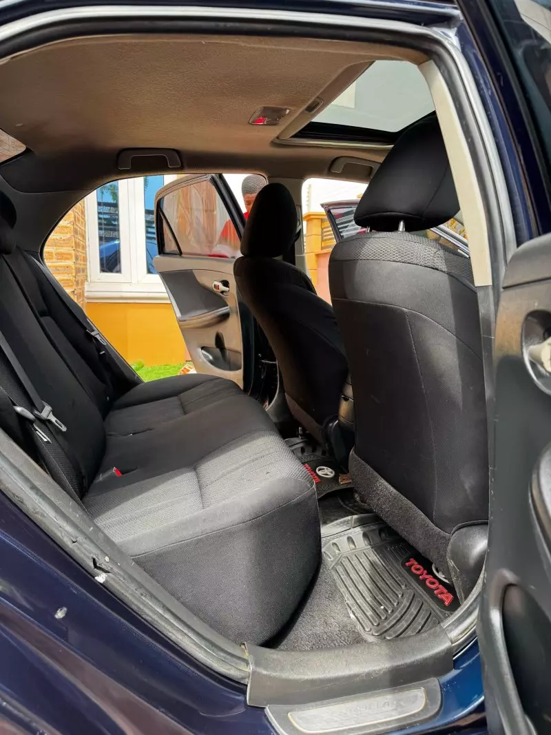 Toyota Corolla Sport   - 2011