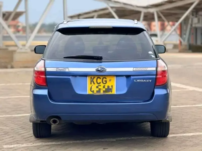 Subaru Legacy   - 2009