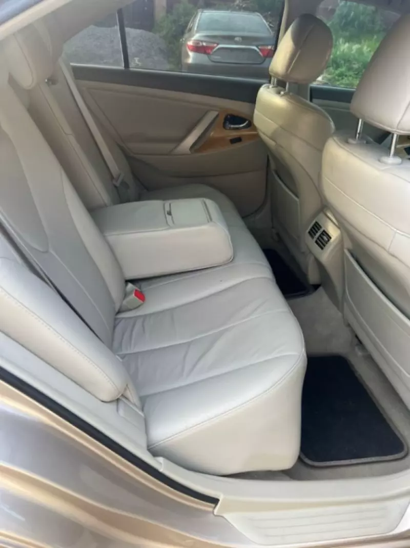 Toyota Camry   - 2007