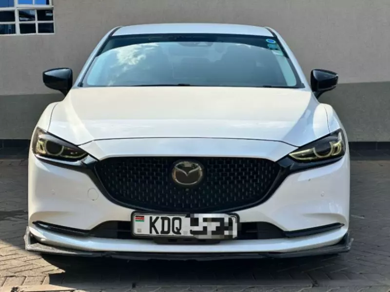 Mazda Atenza    - 2018