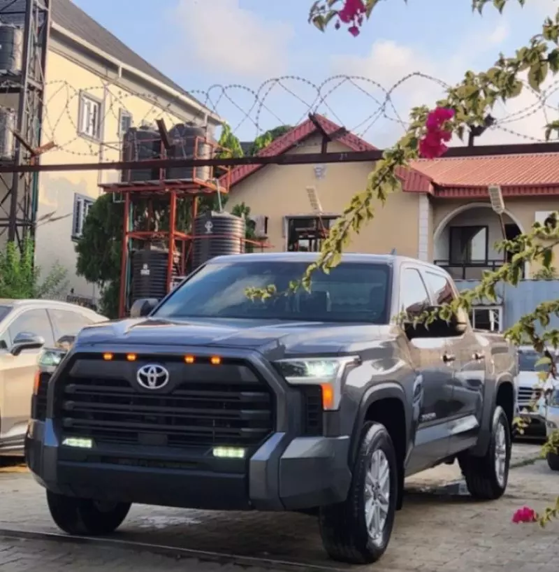 Toyota Tundra   - 2025