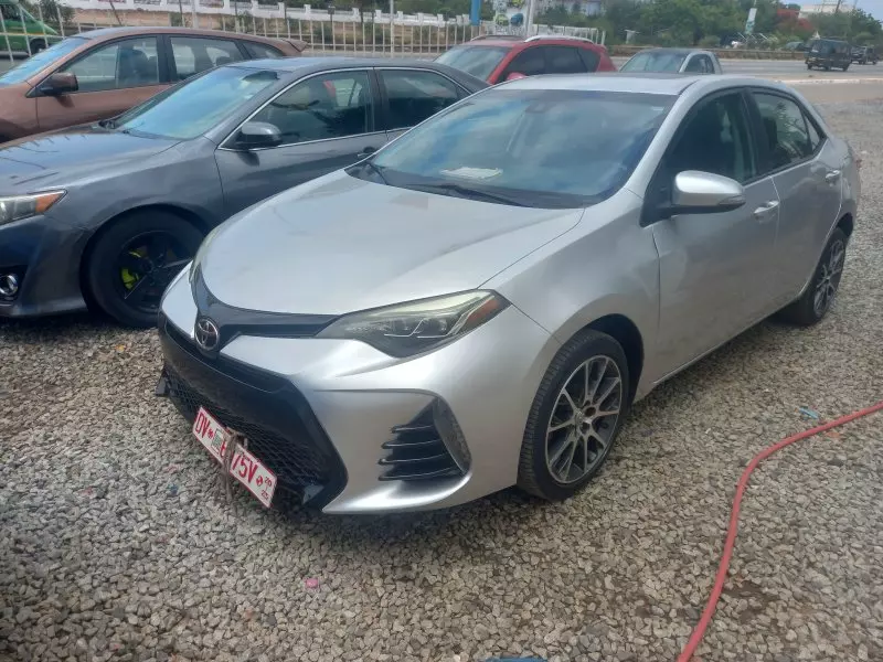 Toyota Corolla   - 2017