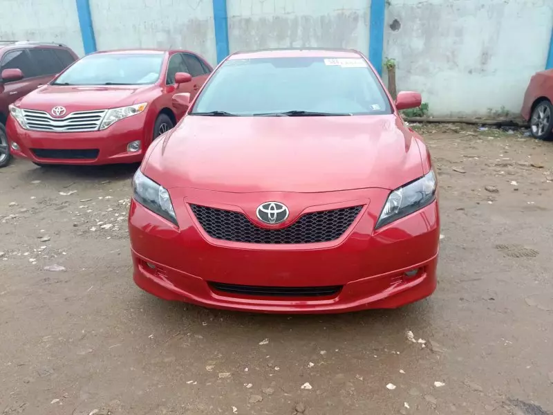 Toyota Camry   - 2007