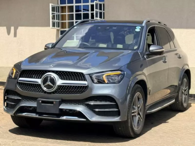 Mercedes-Benz GLE 300   - 2020
