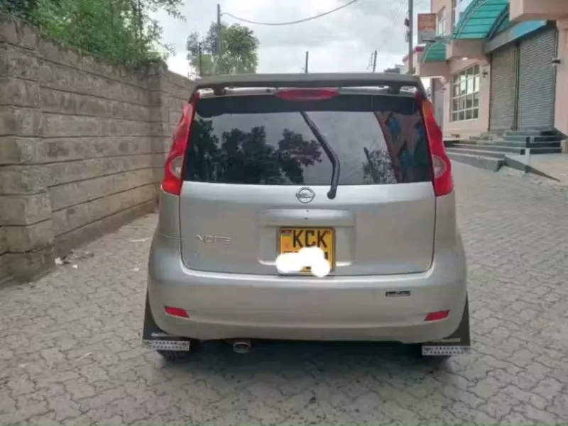 Nissan Note Nismo   - 2009