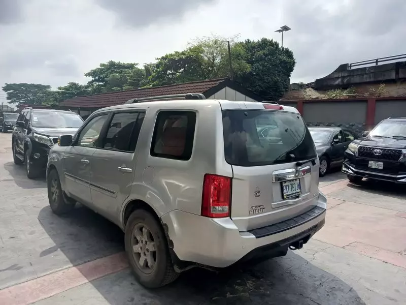 Honda Pilot   - 2014