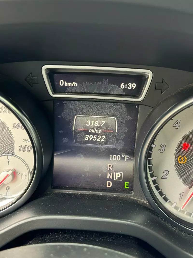 Mercedes-Benz CLA 250   - 2015