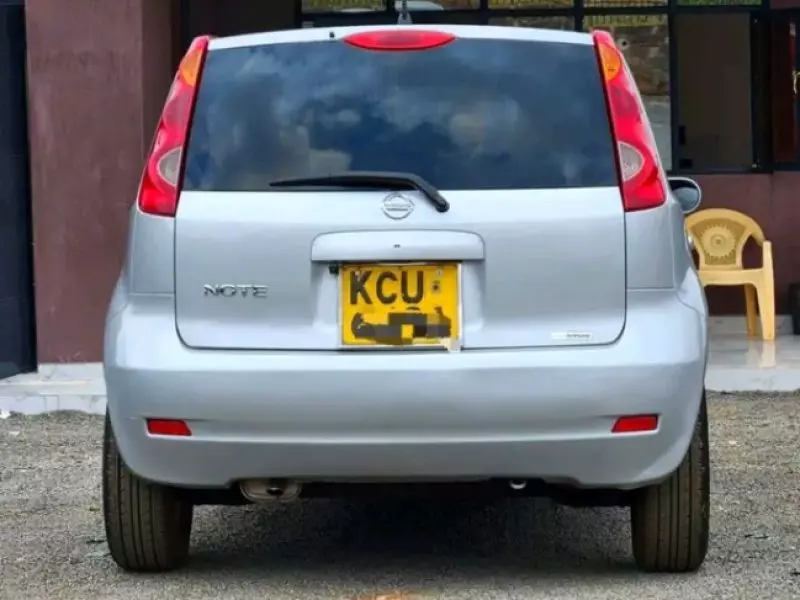 Nissan Note   - 2010
