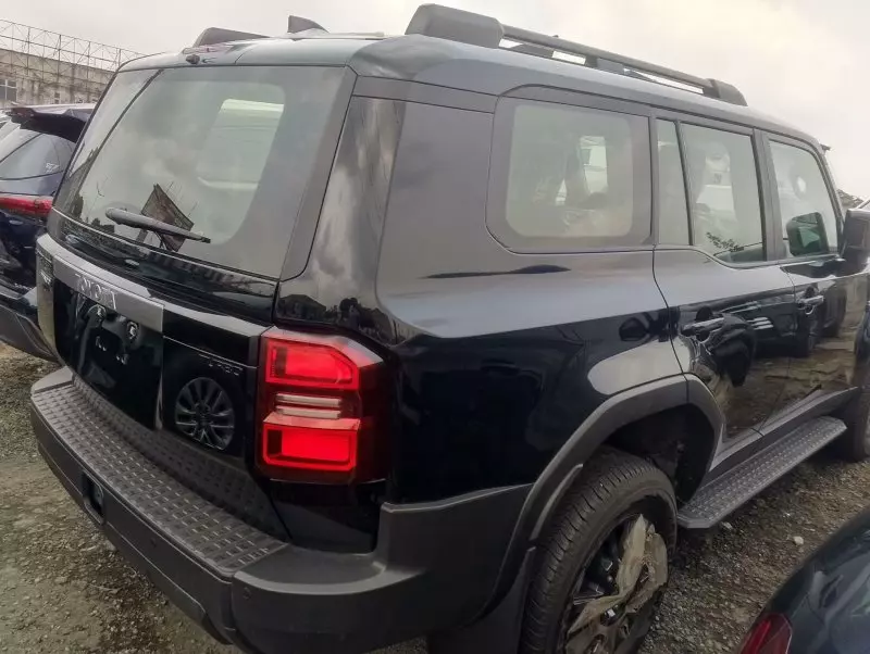 Toyota Prado   - 2025