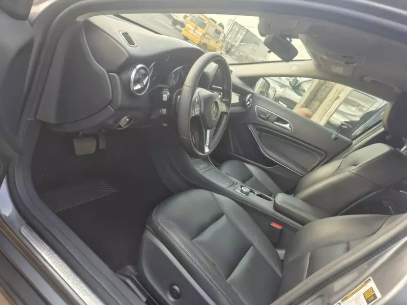 Mercedes-Benz GLA 250   - 2015