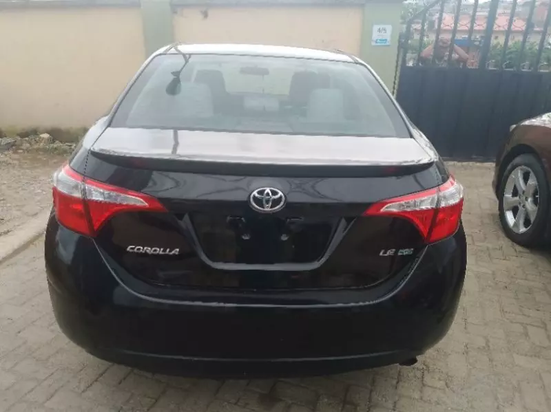 Toyota Corolla   - 2015