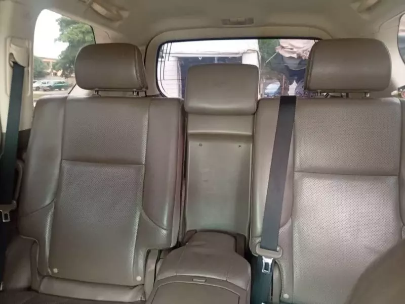 Lexus GX 460   - 2010