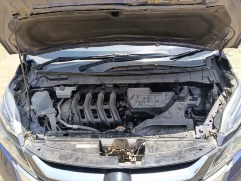 Nissan Serena Hybrid    - 2017