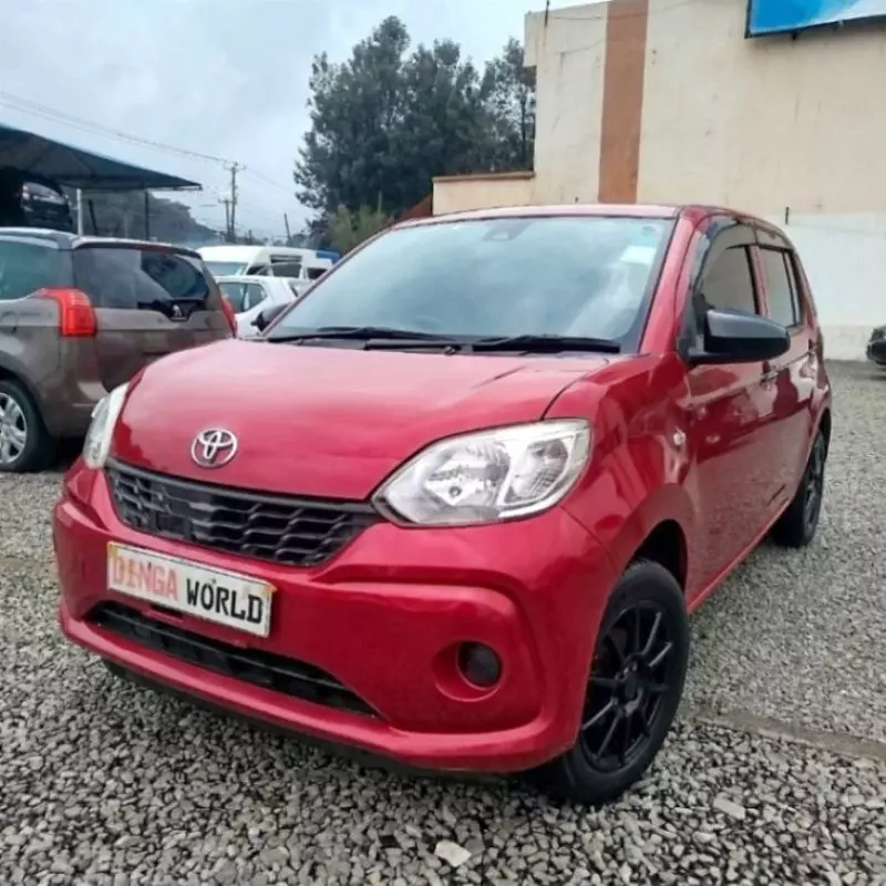 Toyota Passo   - 2016