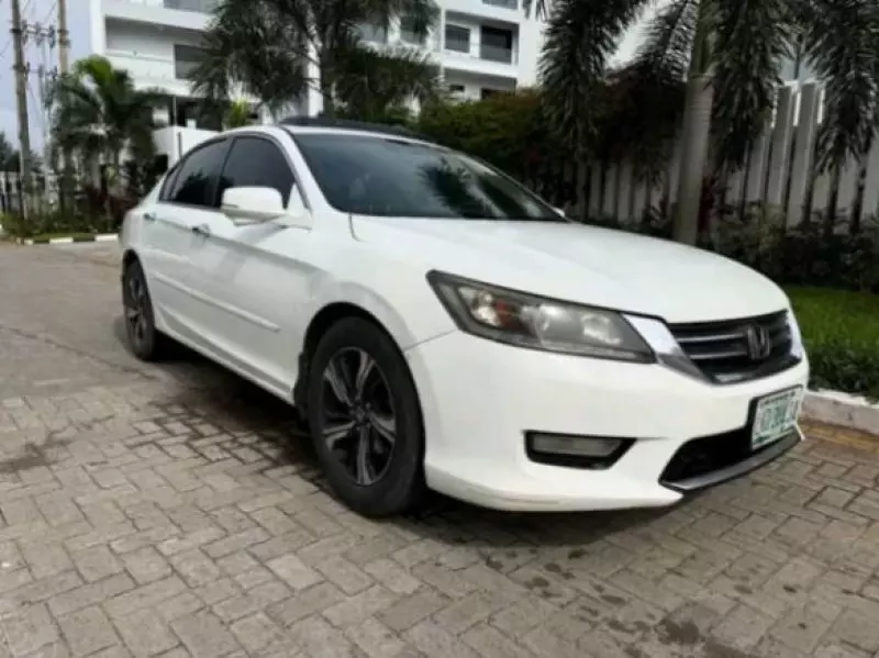Honda Accord   - 2014