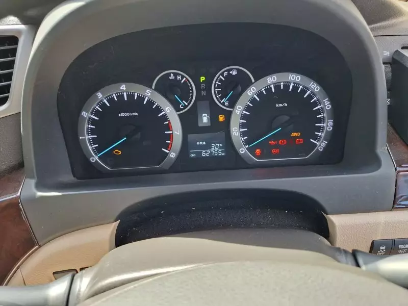 Toyota Alphard   - 2013