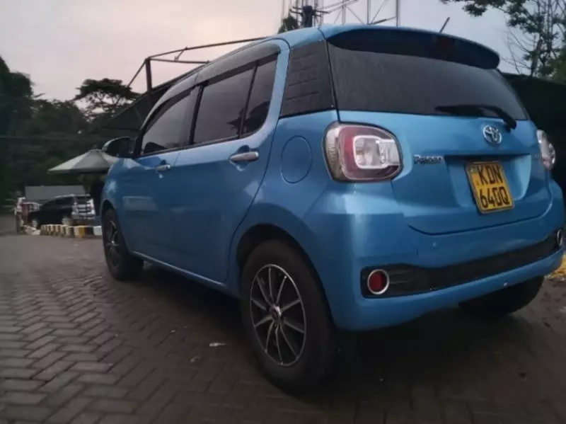 Toyota Passo   - 2016