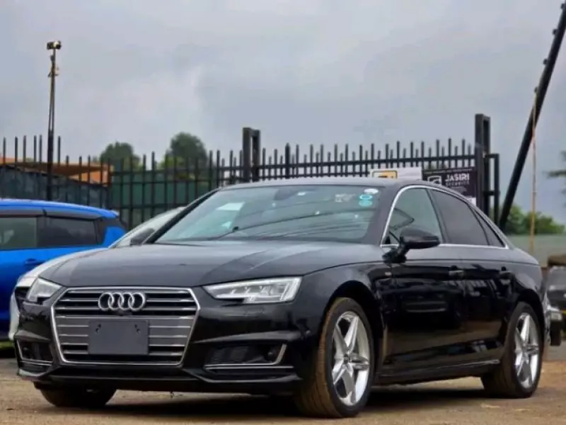 Audi A4   - 2016