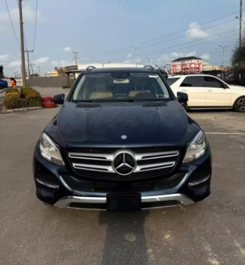 Mercedes-Benz GLE 350   - 2017