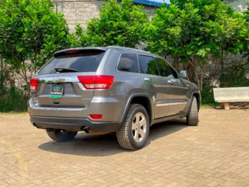 JEEP Grand Cherokee   - 2015