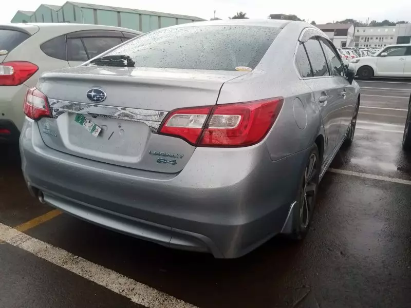 Subaru Legacy B4