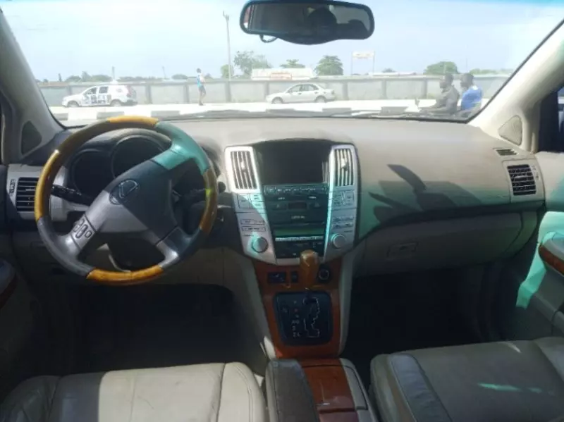 Lexus RX 330   - 2005