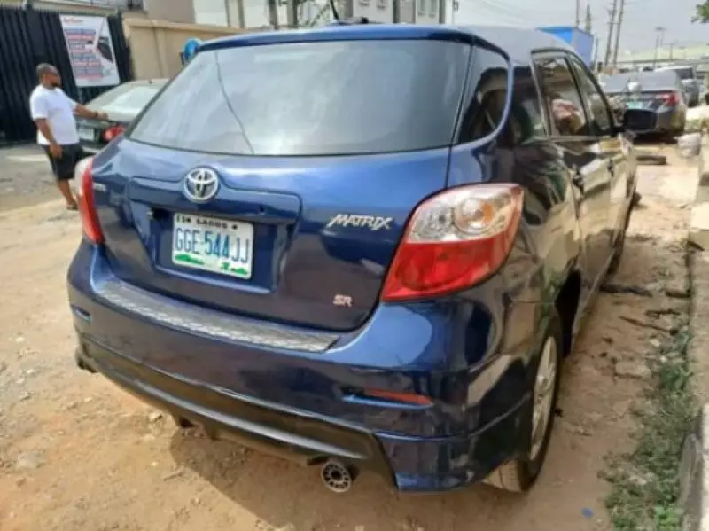 Toyota Corolla Matrix   - 2009