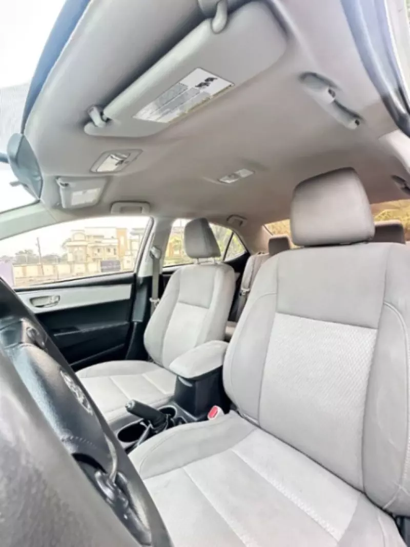 Toyota Corolla   - 2014