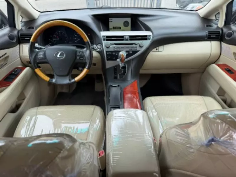 Lexus RX   - 2010